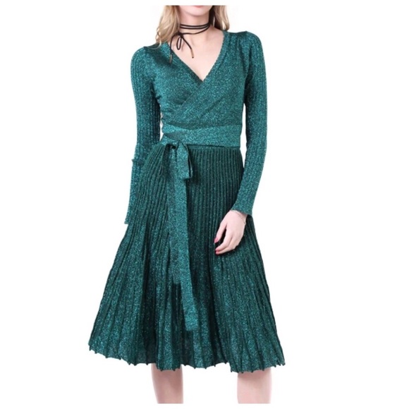 The CERI Metallic Stretch Wrap Dress - Picture 3 of 8